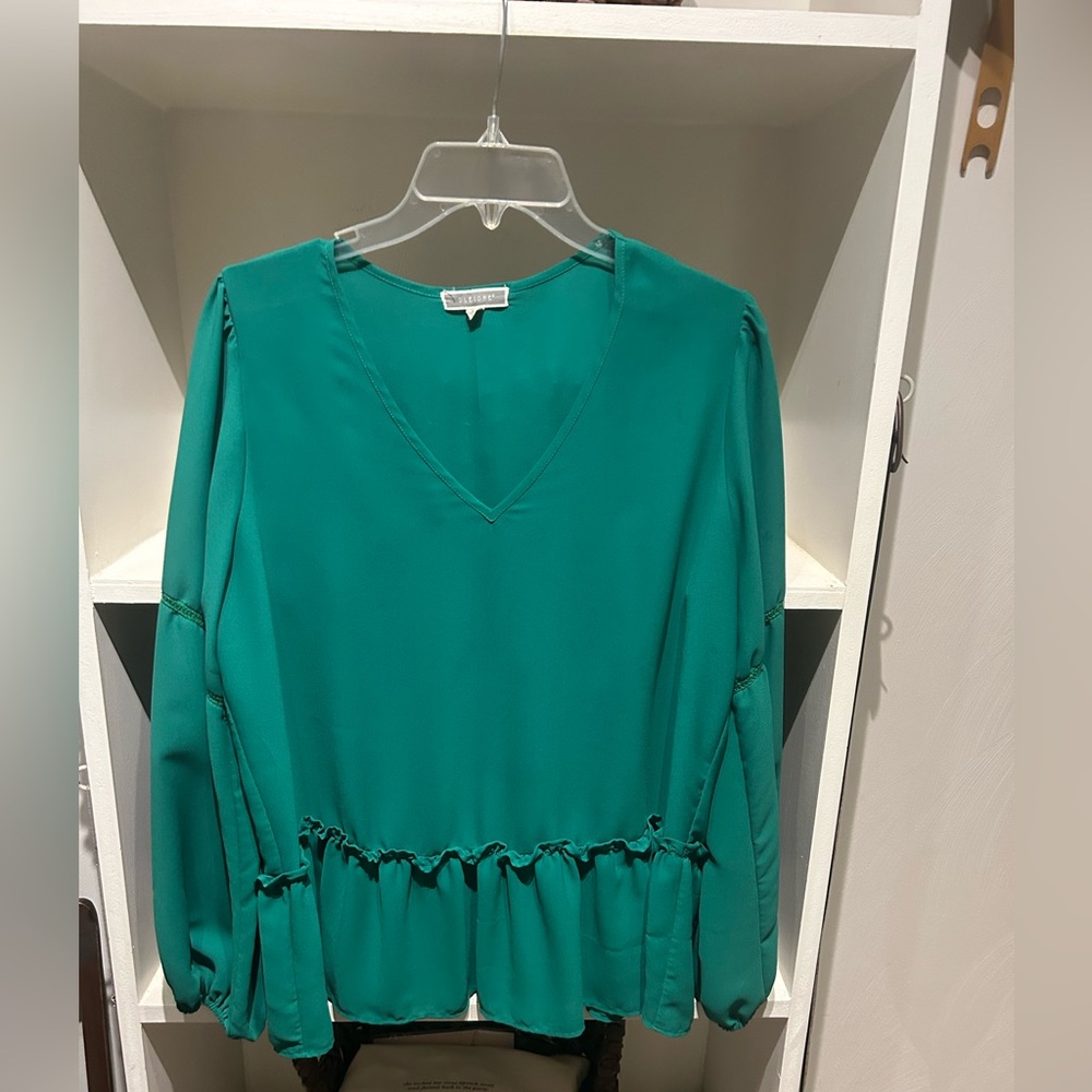 Pleione Green peplum long sleeve blouse size large
